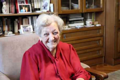 Békességben, szeretetben élni – 90. születésnapja alkalmából köszöntötték Fertő Imrénét